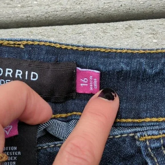 Torrid Denim Darkwash Straight Fit Jeans with Rhinestone Back Pockets - Picture 7 of 12